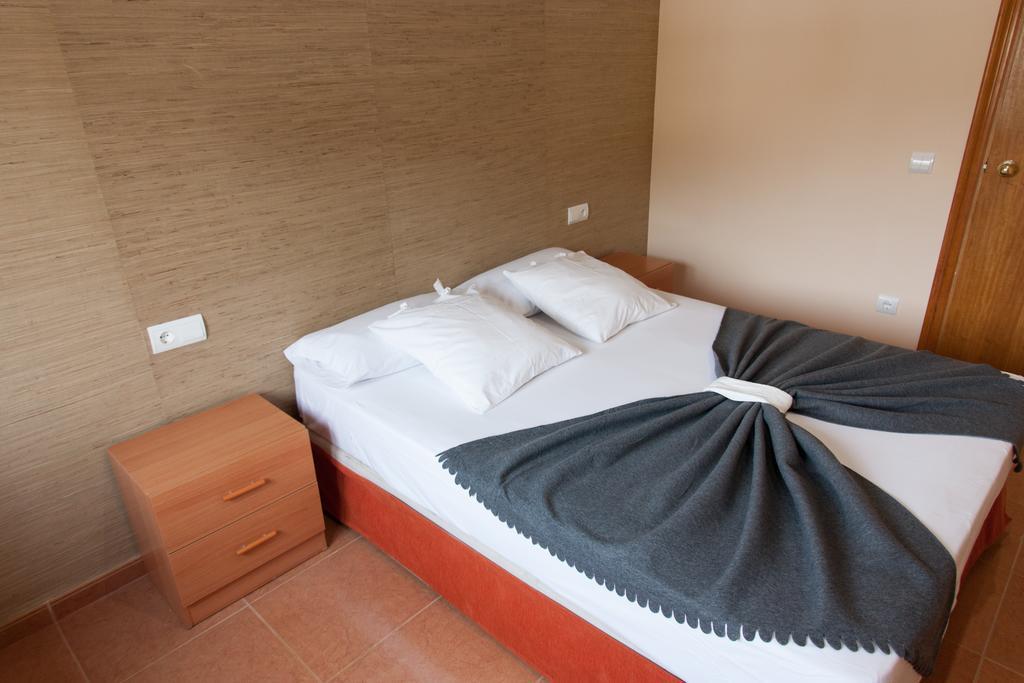 Apartamentos Rio Guadalaviar 아바라신 외부 사진