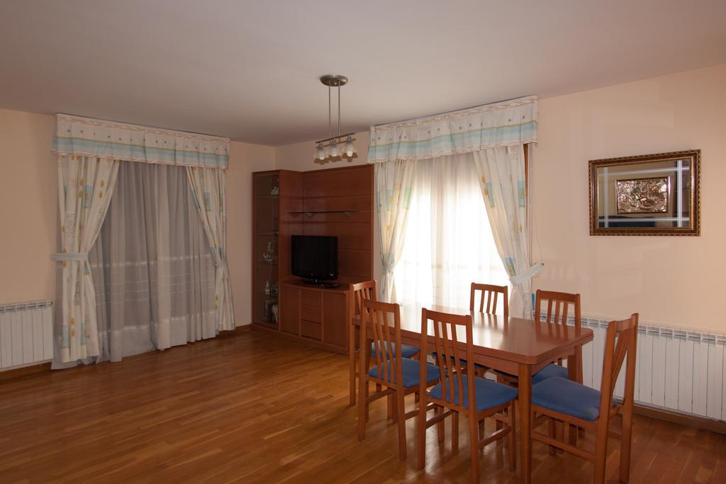 Apartamentos Rio Guadalaviar 아바라신 외부 사진