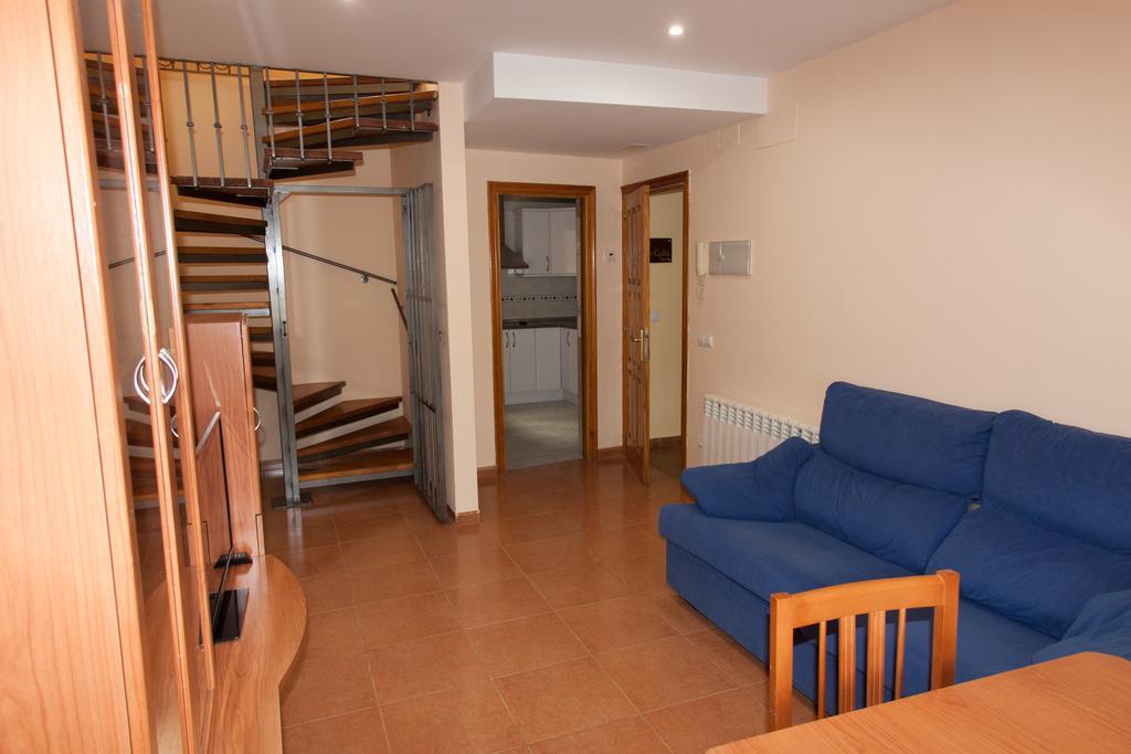 Apartamentos Rio Guadalaviar 아바라신 외부 사진